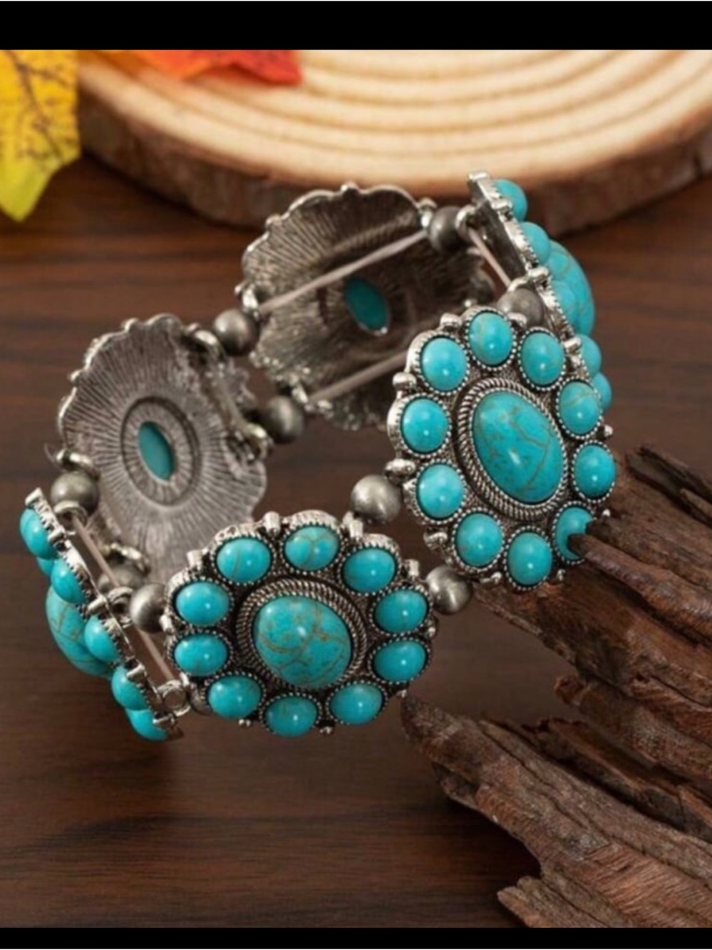 New Western Faux Turquoise & Silver Floral Concho Stretch Bracelet